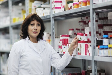 מטפלת לקשישים